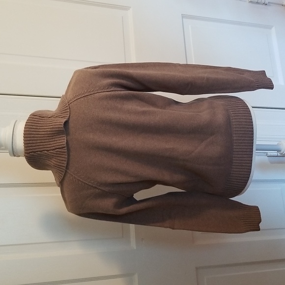 4/$25 ๐ Jeanne Pierre Cowl Neck Sweater - Picture 3 of 8